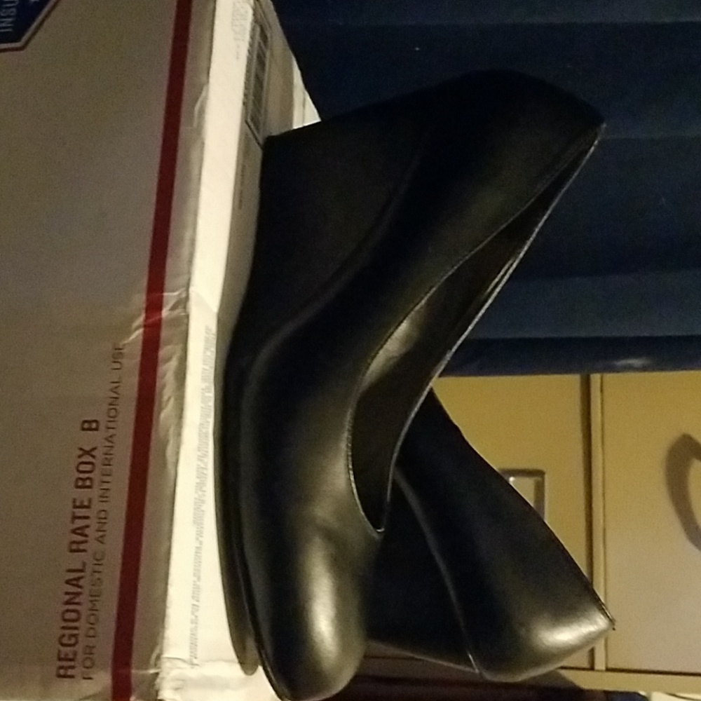 Torrid Wedges